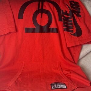 Nike Pivot  Red Short Sleeve Hoodie
